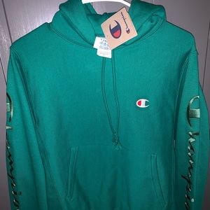 NWT champion reverse weave script sleeve hoodie